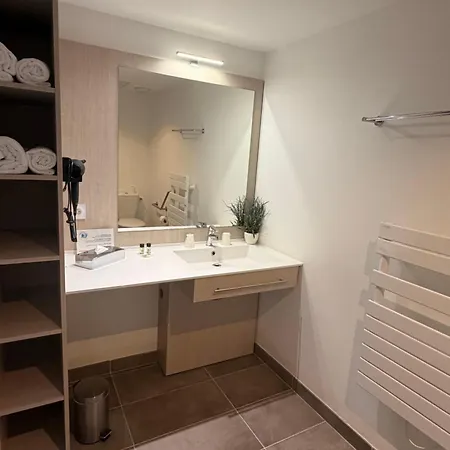 Domitys Le Jardin Des Palmiers Appart hôtel 4*